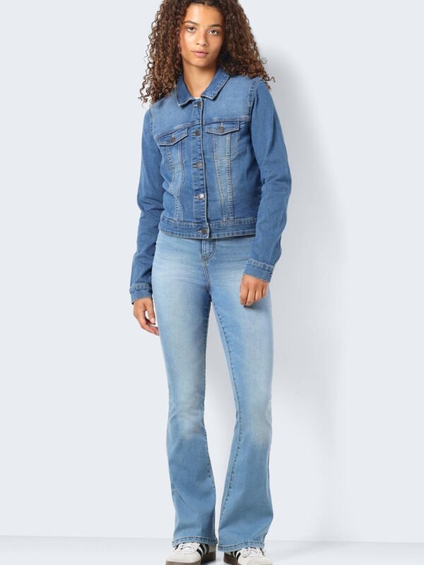 Classic Women blue Denim Jacket - Image 2